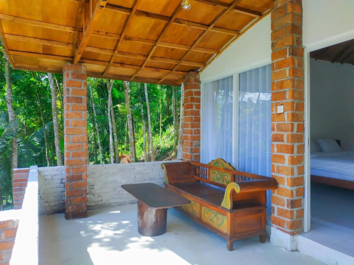 Hide And Seek Tetebatu Exterior photo
