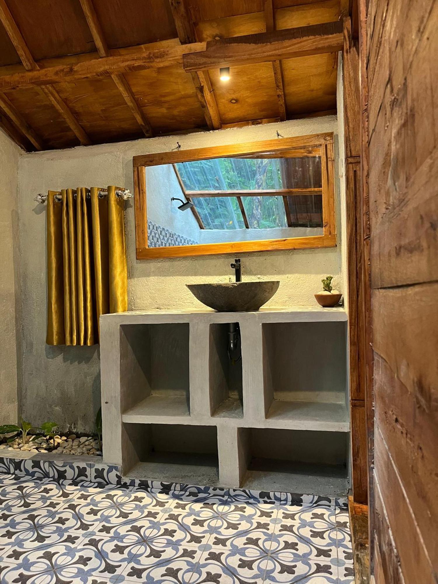 Hide And Seek Tetebatu Exterior photo
