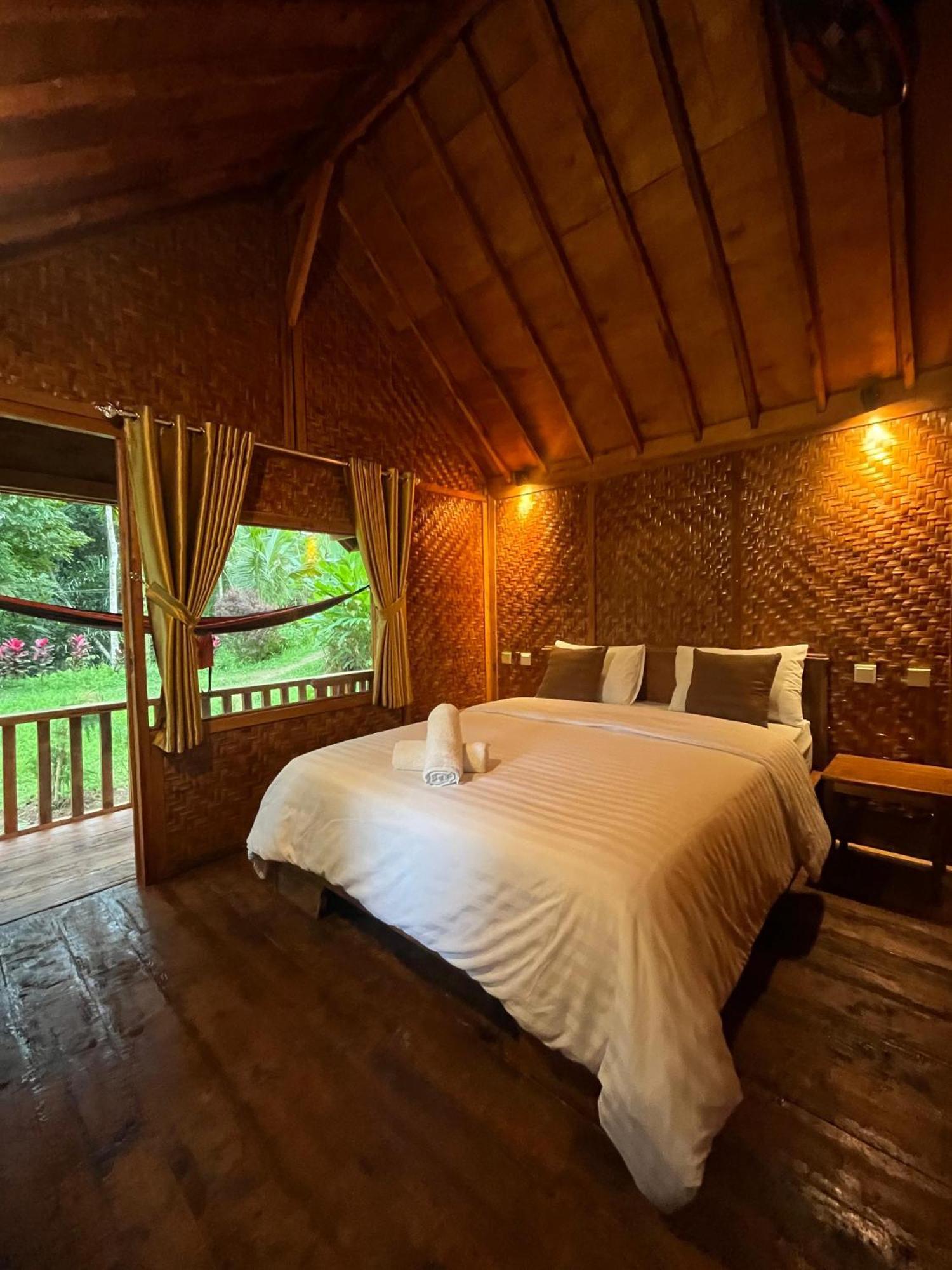 Hide And Seek Tetebatu Exterior photo