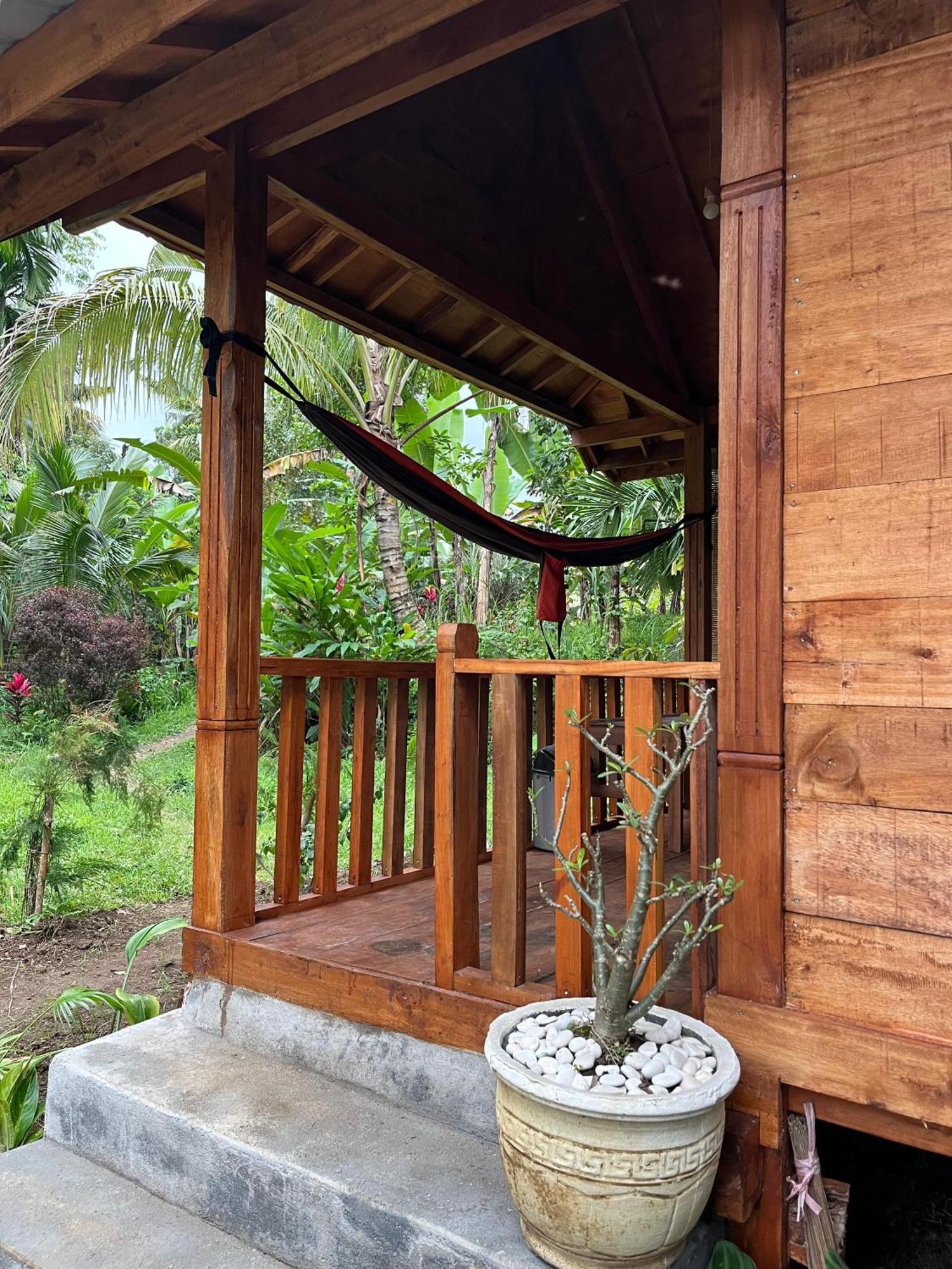 Hide And Seek Tetebatu Exterior photo